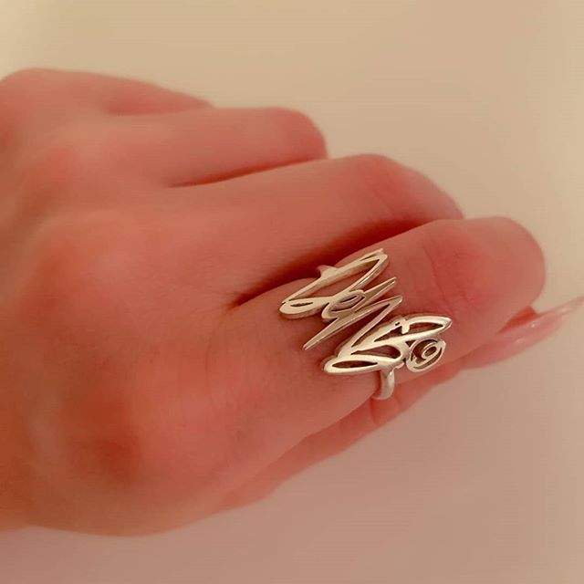 isimli yüzük, isimli El Yazısı  Yüzük | VoVeBoX | Gümüşten Gümüş